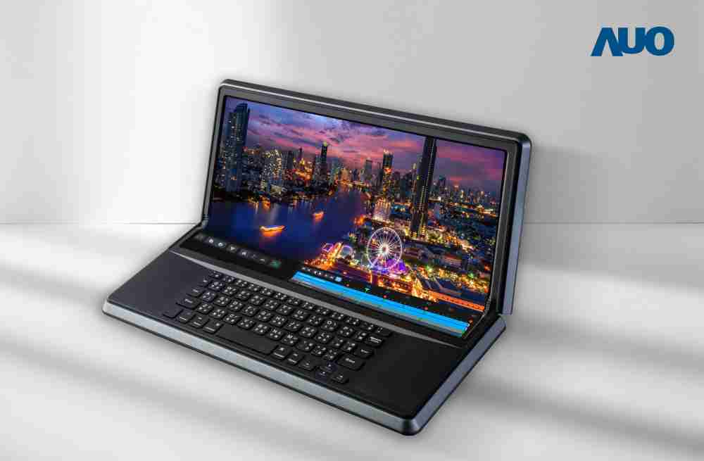 尊龙集团14.6吋Micro LED折迭显示屏幕，，，搭配半径4mm的弯折绞炼，，，，以及高画素、、、高亮度、、、、高对比度的显示技术特点，，即便在大视角下仍保有绝佳色相与亮度