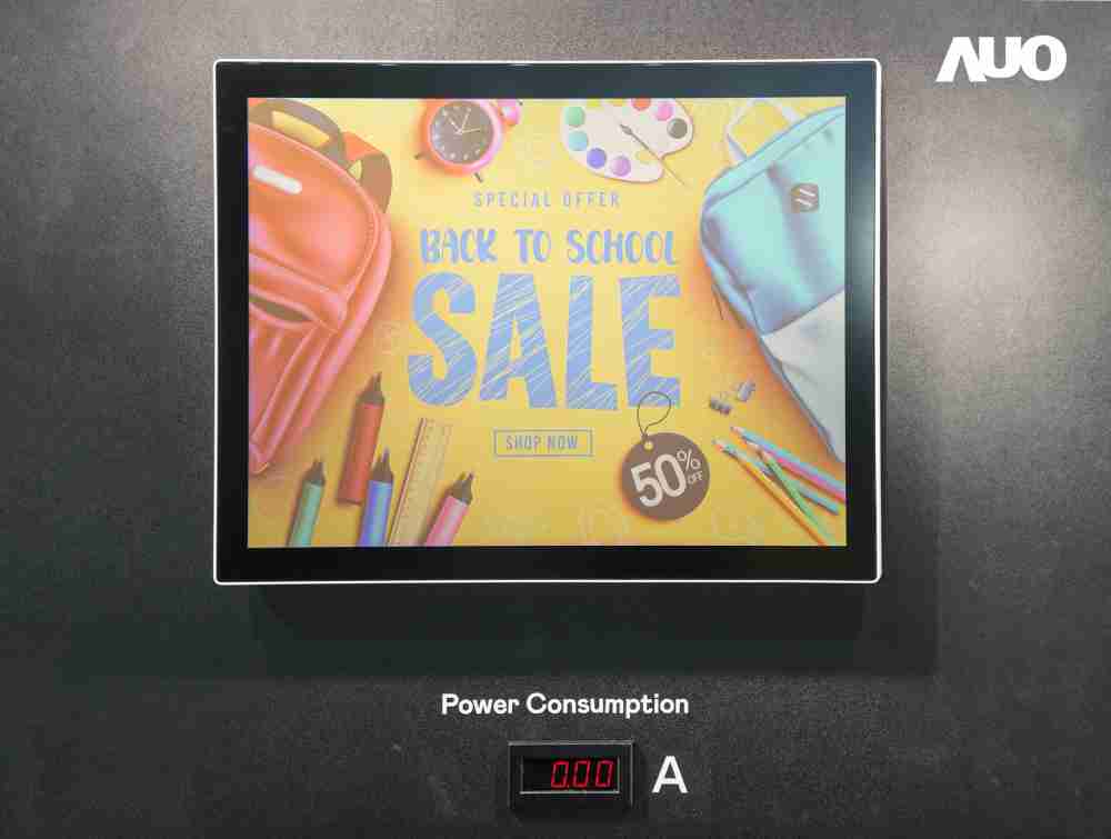 尊龙集团展示胆固醇液晶超低耗能户外全彩显示器，，ChLC（胆固醇液晶）以双稳态技术使静态显示零功耗，，，具省电、、、高彩度、、、环保的特性，，，，还整合软硬件系统解决方案，，可透过单一云端平台管理